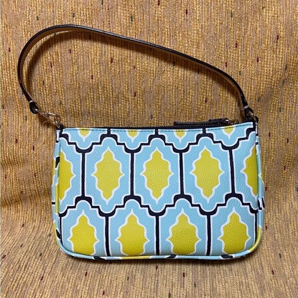 KATE SPADE AUTHENTIC TEAL & YELLOW SUMMER PEBBLED LEATHER WRISTLET. NWT. - Picture 2 of 9